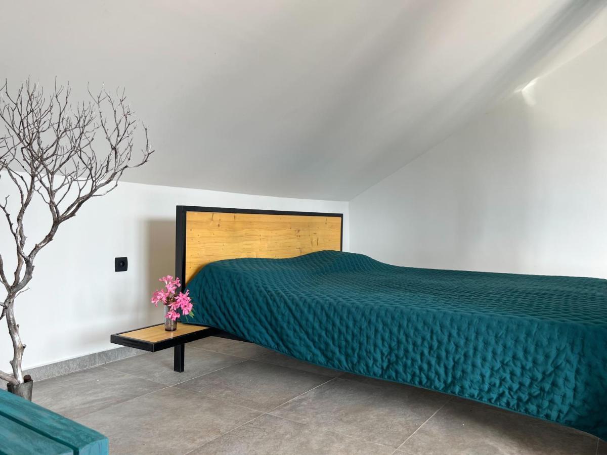 Апартаменты Six Senses Тиват Экстерьер фото
